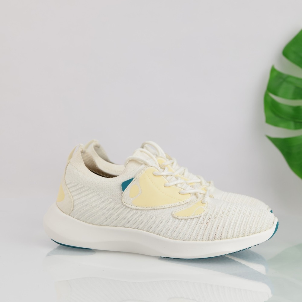 Vessi Womens Everyday 2.0 Sneakers Size 7 Waterproof Polar White Lace Up Shoes